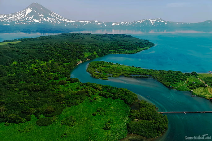 Kuril lake overnight tour