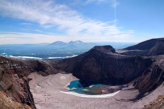 Climbing the volcanoes of Kamchatka
